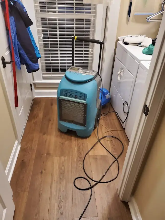 Commercial dehumidifier deployed for Flood Damage Cleanup in Finneytown